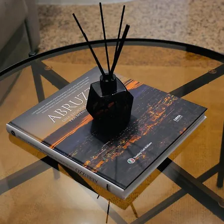 Ninas - Steps From The With Wifi And Air Conditioning *