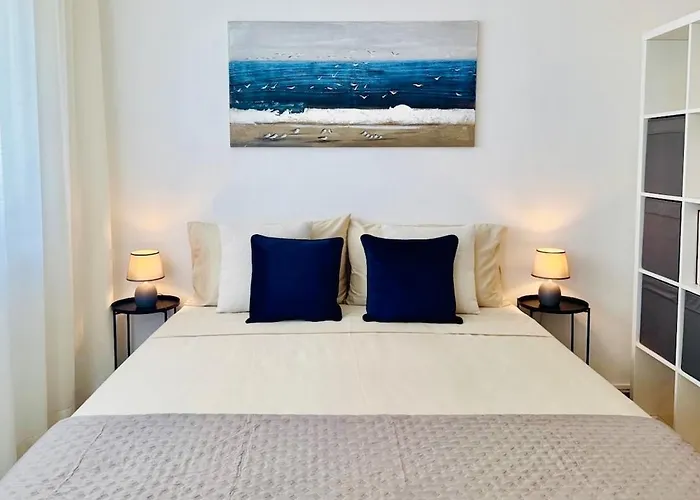 Ninas - Steps From The With Wifi And Air Conditioning Apartament Pescara